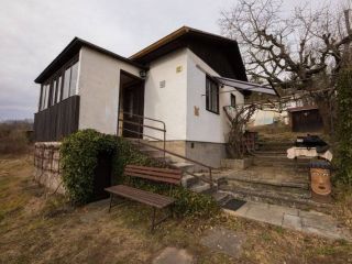 Chata ve Stříbrné Skalici 